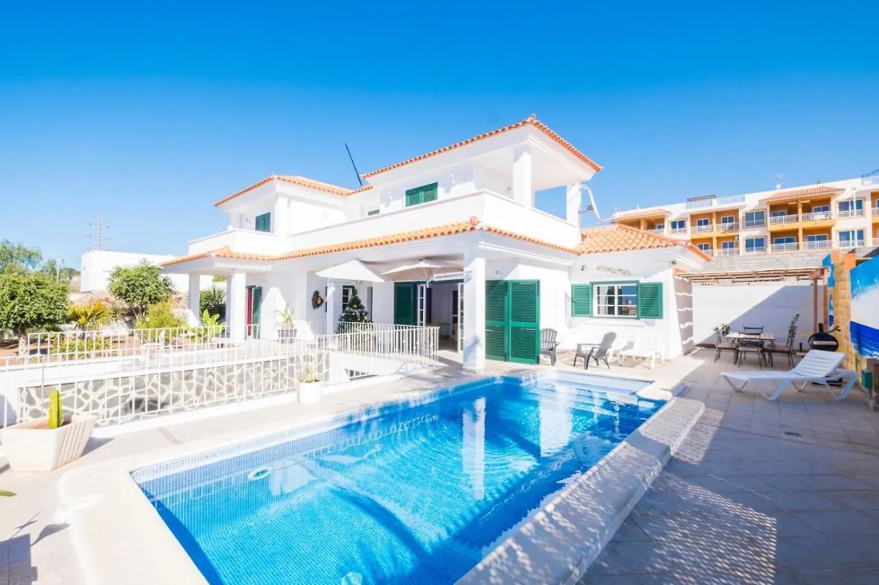 Villa Nina Callao Salvaje España